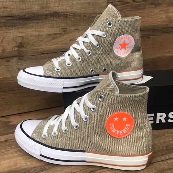 CONVERSE CTAS HIGH TOP BRAND NEW - Picture 3 of 16